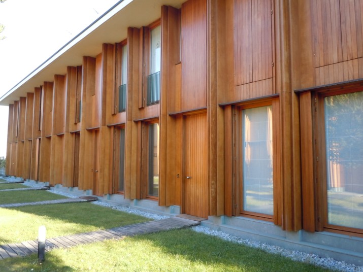 copertura di pareti in legno